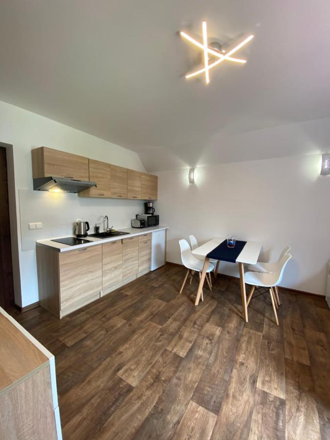 Apartmany Klarka Рокицани Экстерьер фото