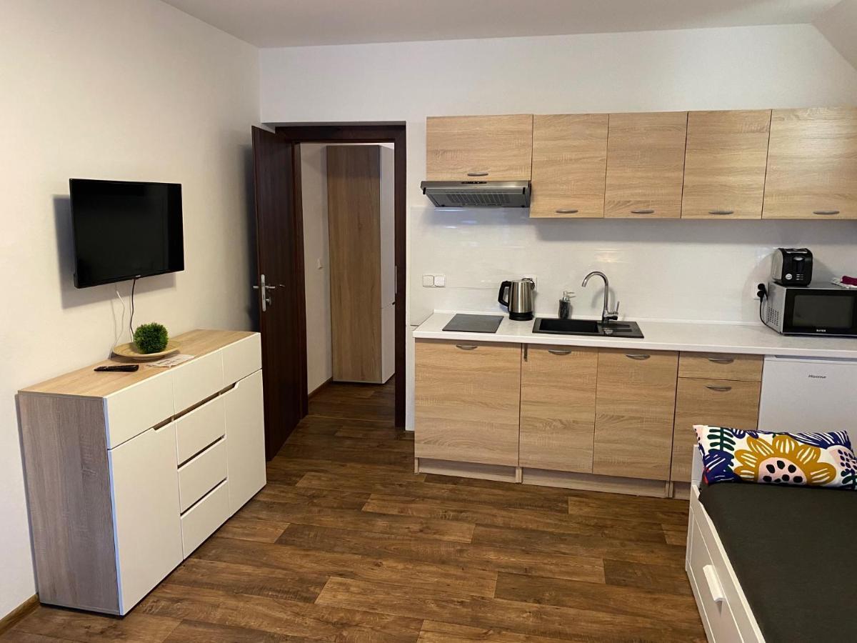 Apartmany Klarka Рокицани Экстерьер фото